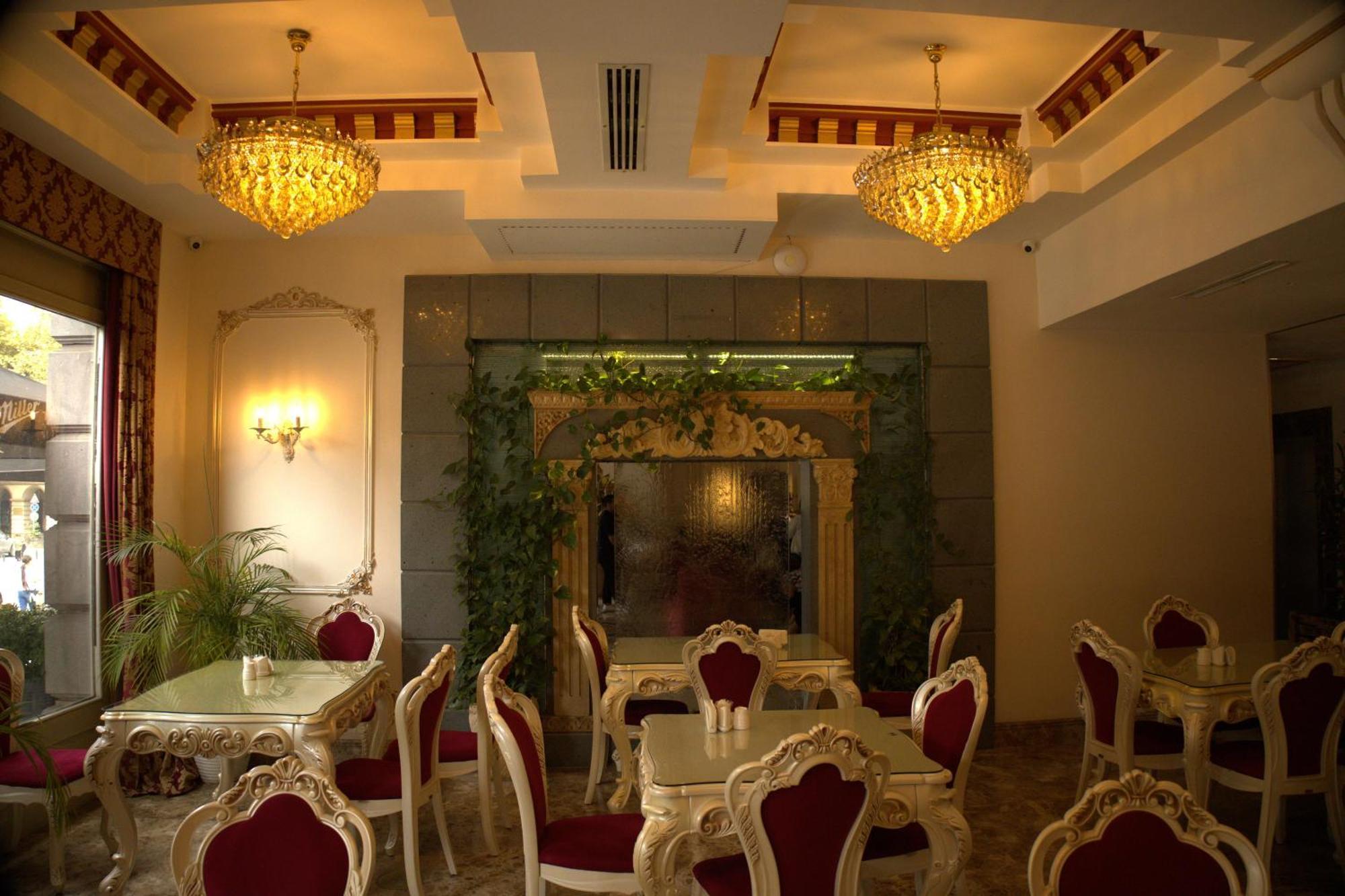 Hotel Aqua Freedom Tbiliszi Kültér fotó