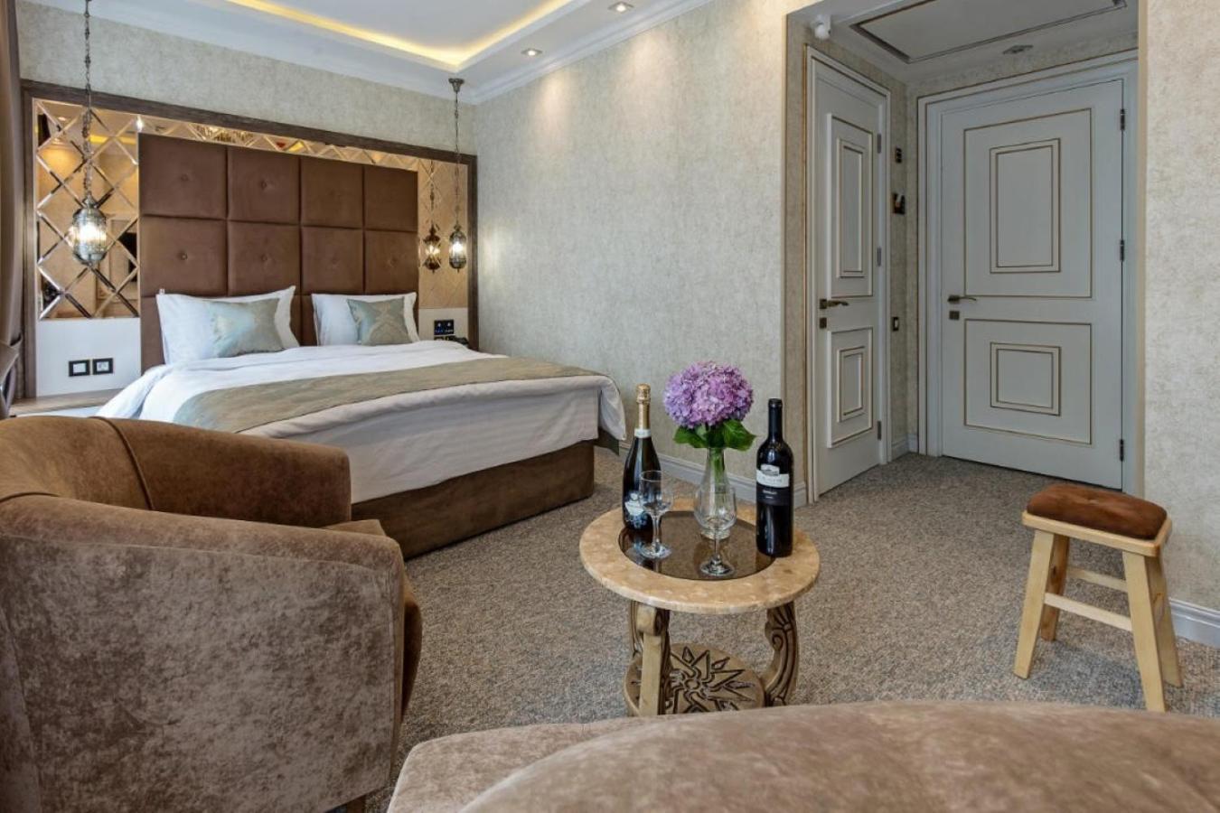 Hotel Aqua Freedom Tbiliszi Kültér fotó